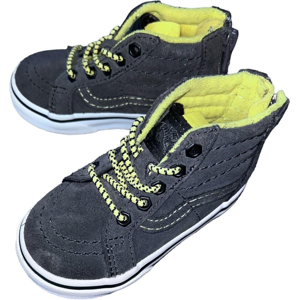 NWOT Charcoal Grey Yellow Vans High Tops SK8-HI MTE-1 Zip Close Baby 4.5